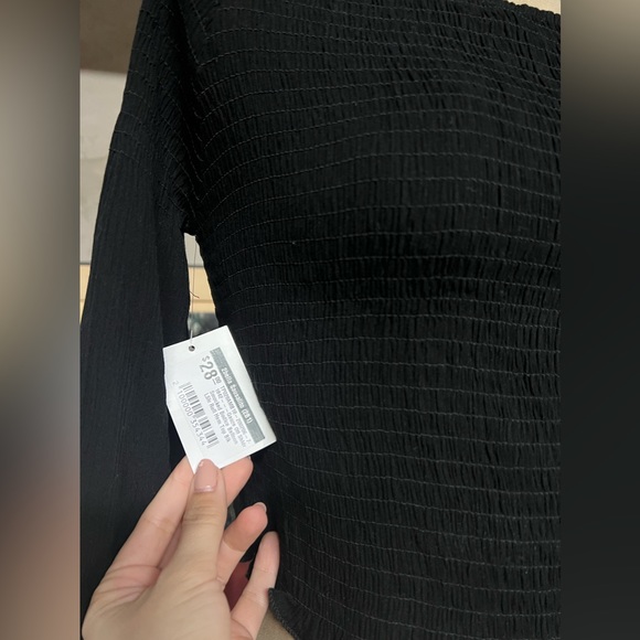 NWT 2Bella black smocked long sleeve top - Picture 2 of 6